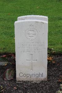 Berlin 1939-1945 War Cemetery - Botterill, Harry